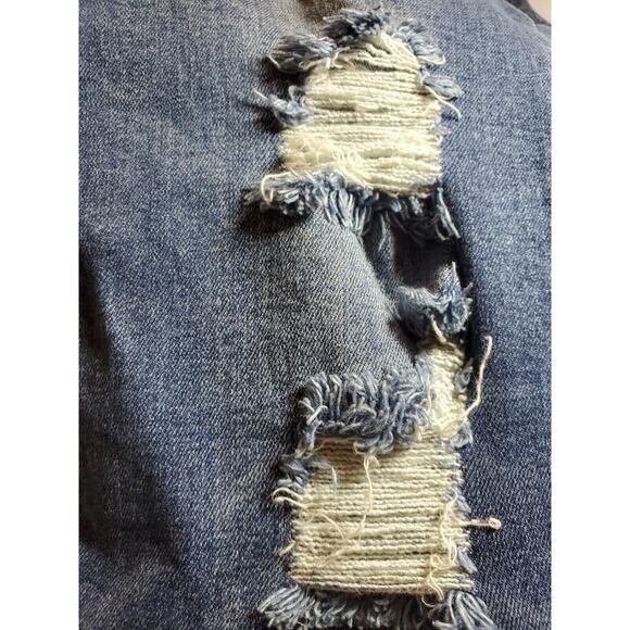 The Classic Authentic Creation Distressed Light Wash Denim JEANS Pants Size 15 - Picture 4 of 9